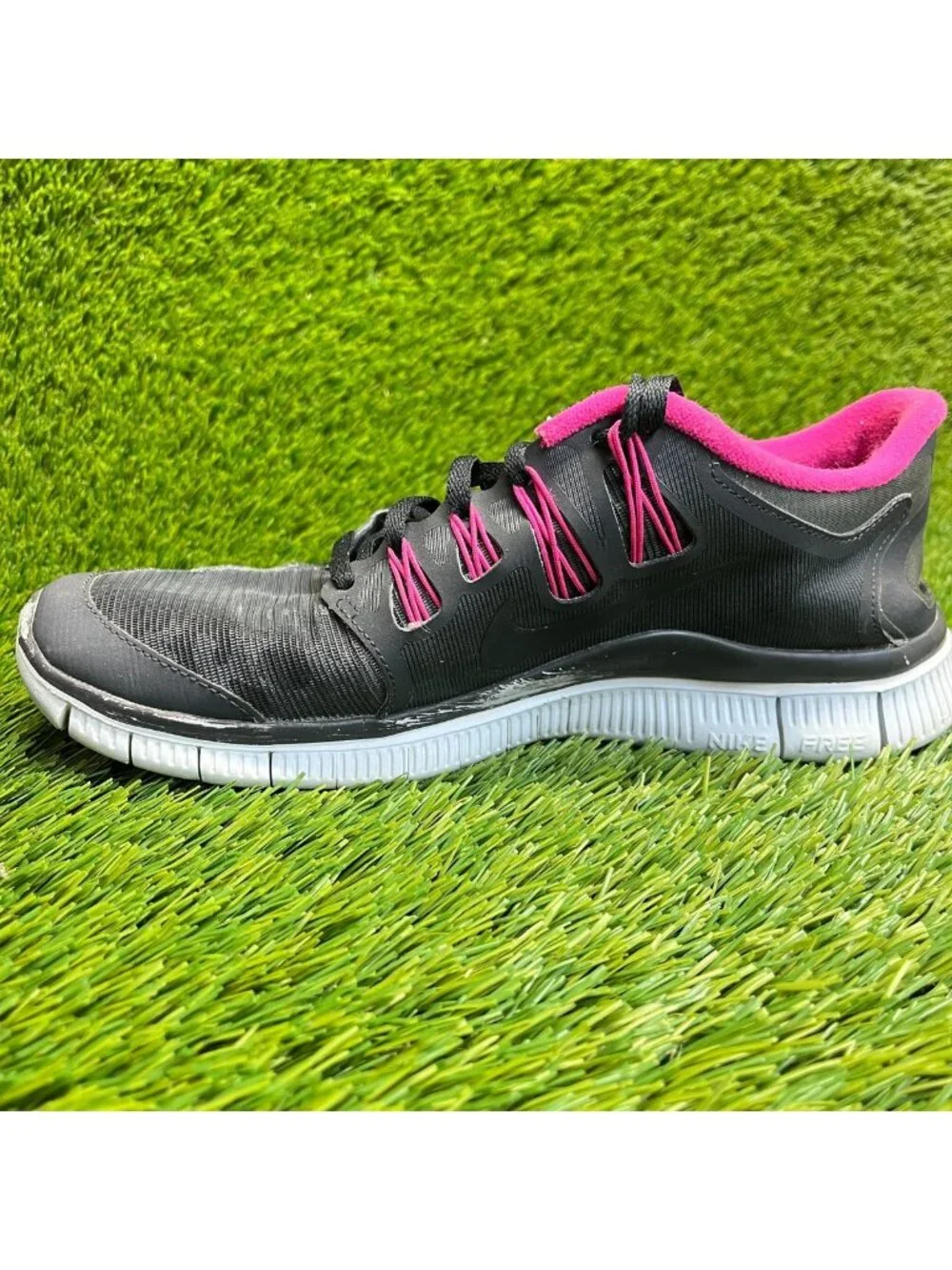 Nike Free 5.0 H2o Repel Shield Womens Size 9 Black Pink Running Shoes Sneakers